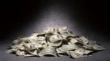 تحديث منتصف التعاملات.. تغير مفاجئ في سعر الدولار أمام الجنيه المصري بالبنك المركزي